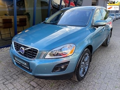 Volvo XC60 - 2.4 D5 AWD Automaat Summum UNIEK 52.298KM