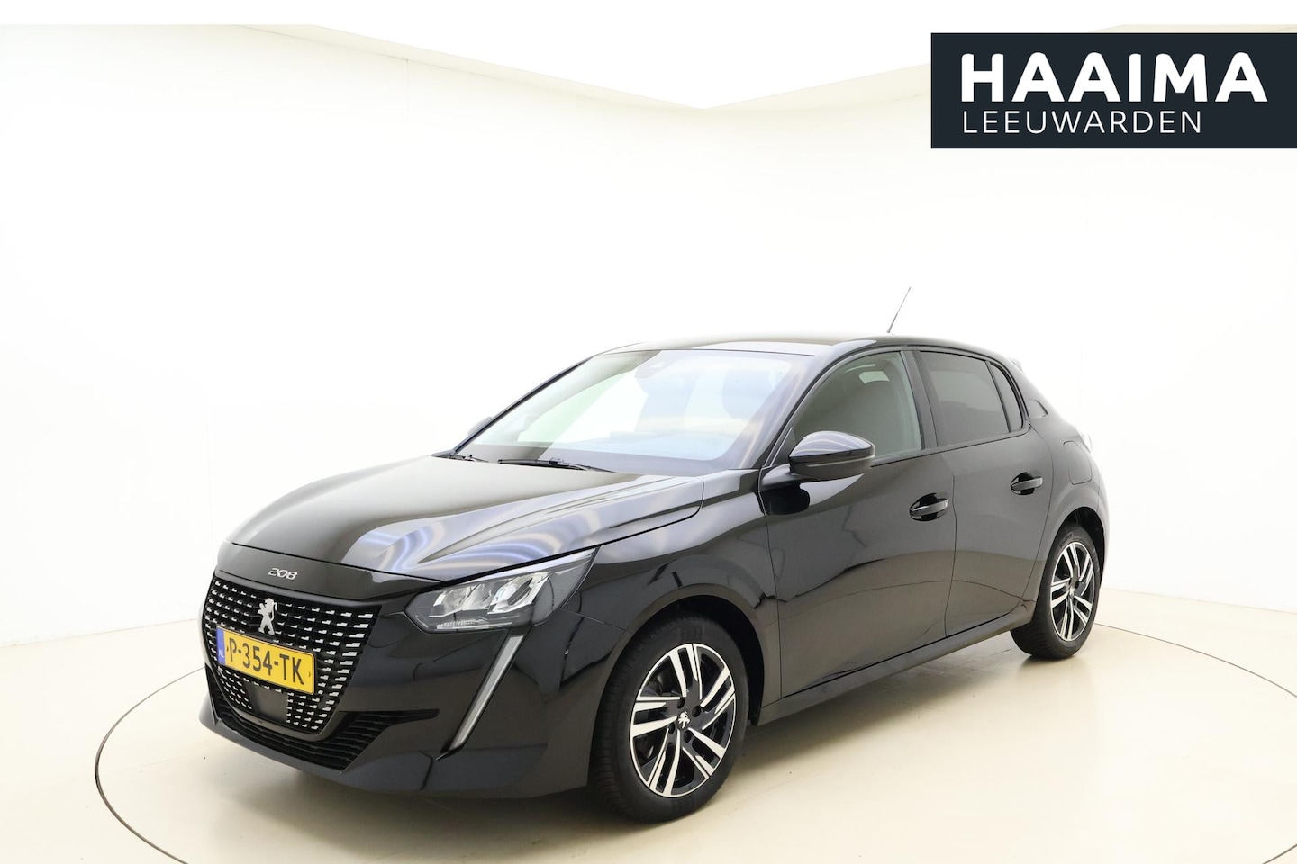 Peugeot 208 - 1.2 PureTech Allure Pack 100 PK | Handgeschakeld | Start/stop | Navigatie | Airco | Cruise - AutoWereld.nl