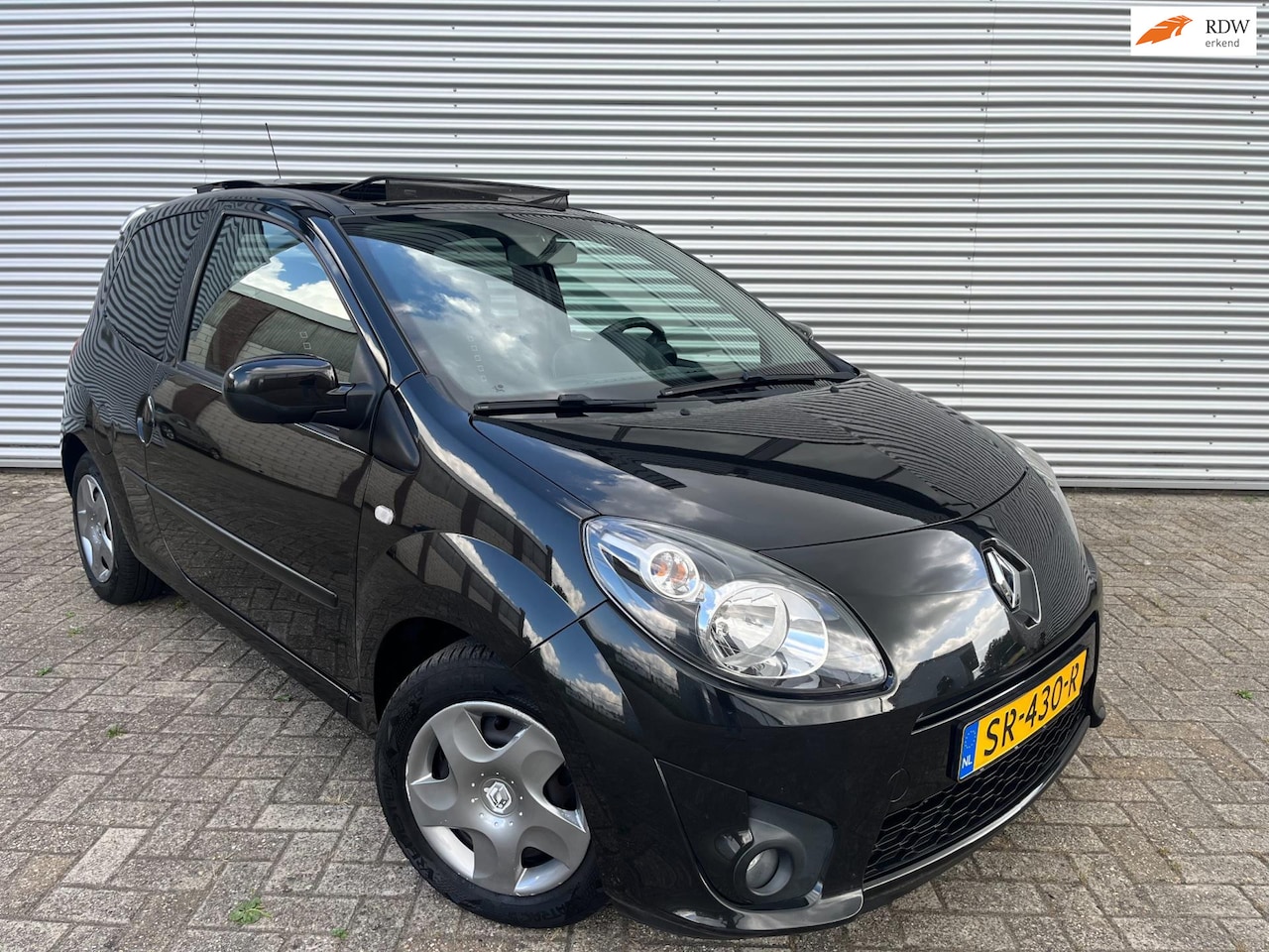 Renault Twingo - 1.2-16V Night & Day|Airco|Pano/schuifdak|Zwart| - AutoWereld.nl