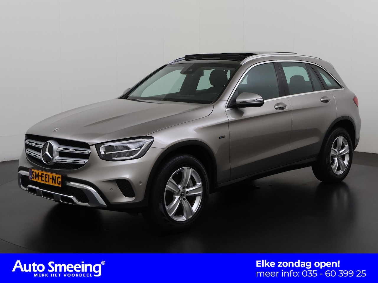Mercedes-Benz GLC-klasse - 300e 4MATIC Business | Panoramadak | Trekhaak | Camera | Zondag Open! - AutoWereld.nl