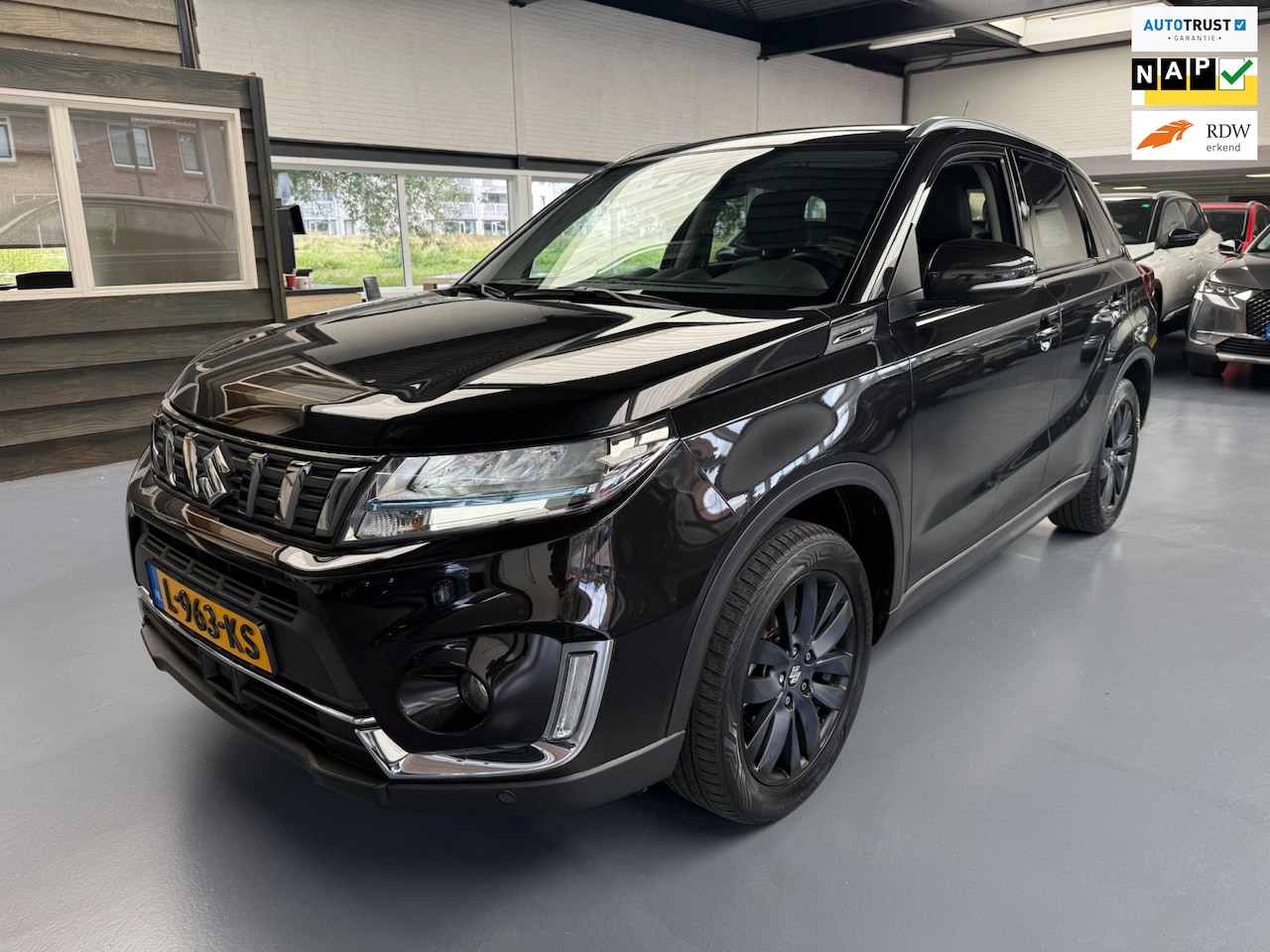 Suzuki Vitara - 1.4 Boosterjet Style Smart Hybrid | Trekhaak | - AutoWereld.nl