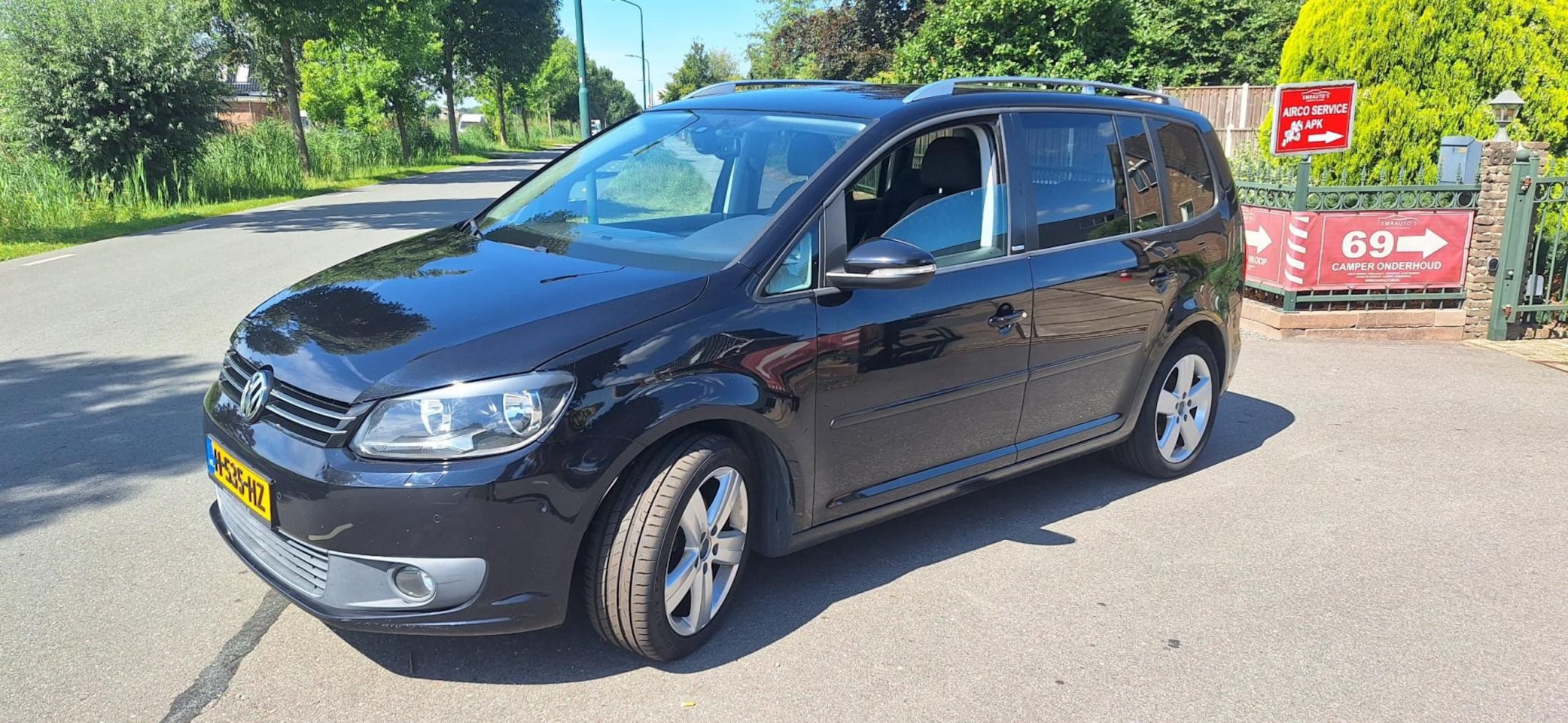 Volkswagen Touran - 1.4 TSI Highline 7persoons LETOP MOTOR LOOP OP 3 CILINDERS - AutoWereld.nl