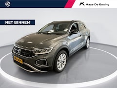 Volkswagen T-Roc - 1.5 TSI 150pk DSG Life Edition · Keyless · Camera · Apple/Android Car Play · Navigatie · P