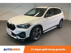BMW X1 - sDrive18i Sport Line | YM82458 |