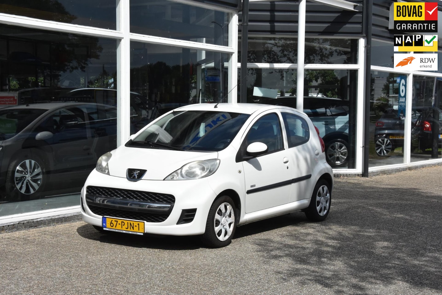 Peugeot 107 - 1.0-12V Millesim 200 - Rijklaar, 1 jaar Garantie - - AutoWereld.nl