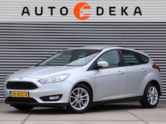 Ford Focus - 1.0 EcoBoost Trend Automaat *Navigatie*Parkeersens