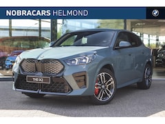 BMW iX2 - eDrive20 M Sport / Sportstoelen / Achteruitrijcamera / M Adaptief onderstel / Adaptieve LE