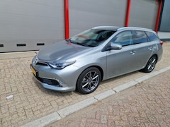 Toyota Auris Touring Sports - 1.8 Hybrid ex dealer ond. leder