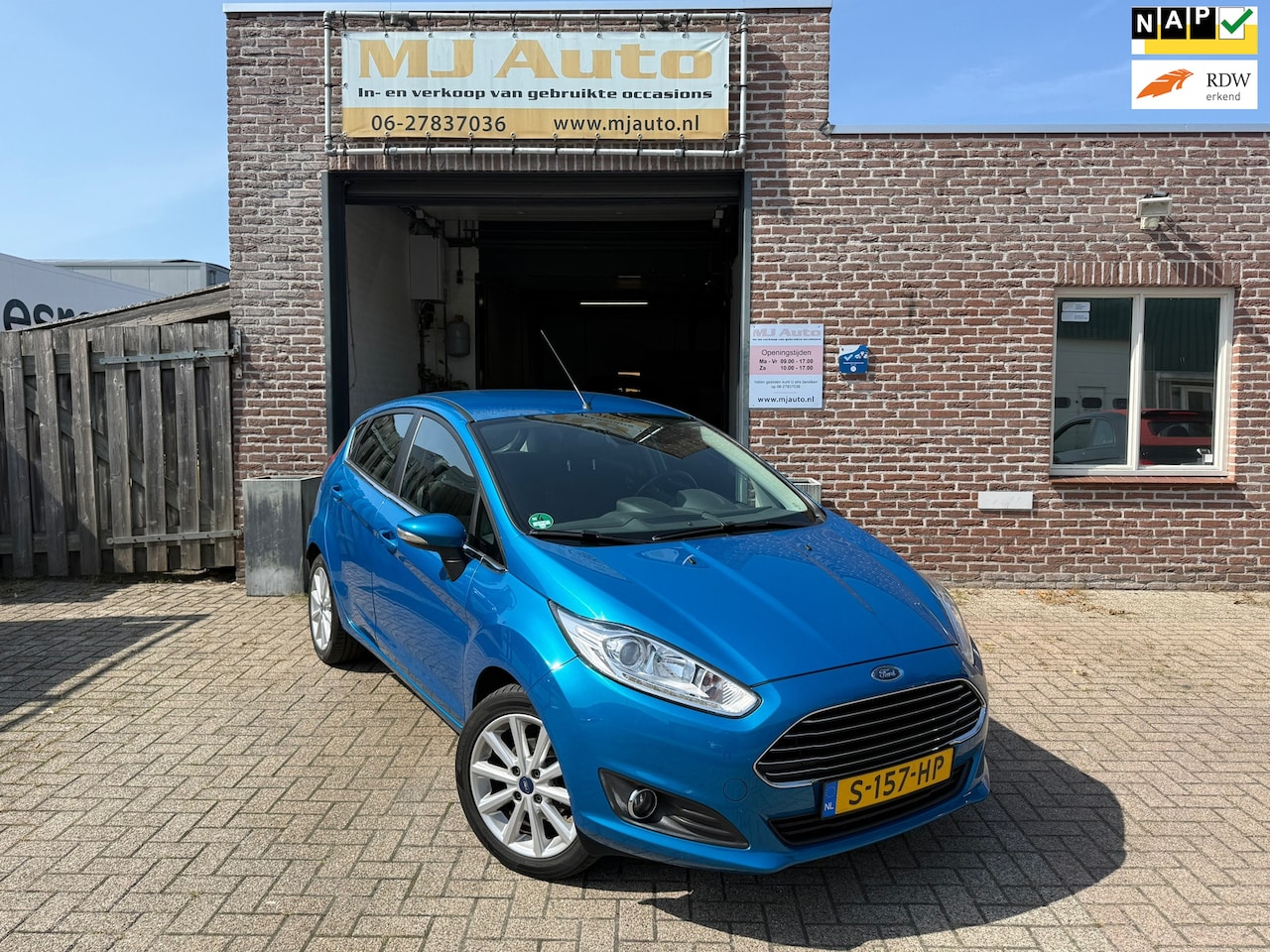 Ford Fiesta - 1.25 titanium 5drs navigatie cruise control - AutoWereld.nl