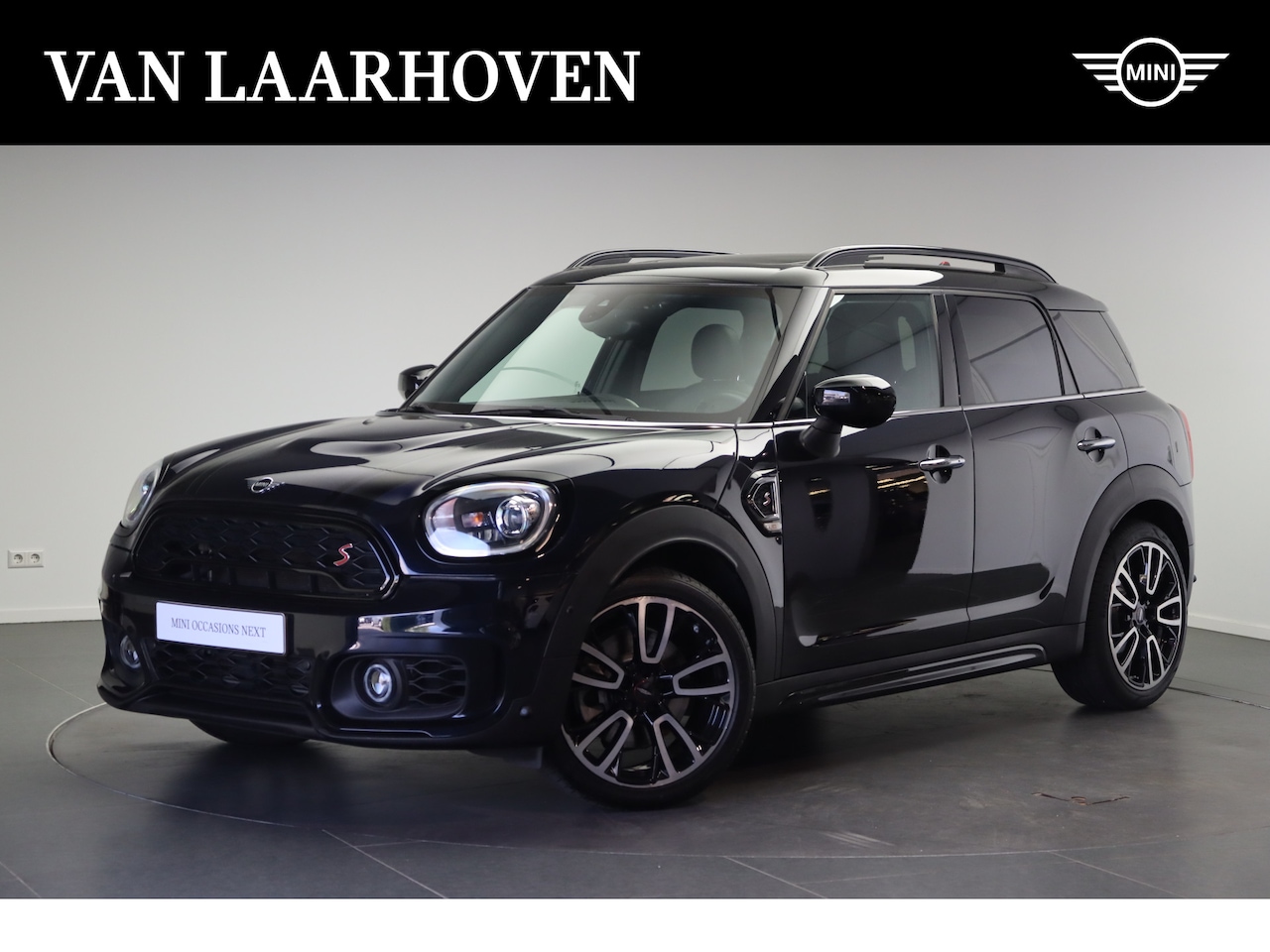 MINI Countryman - Cooper S Hammersmith Automaat / Panoramadak / Trekhaak / Achteruitrijcamera / Comfort Acce - AutoWereld.nl