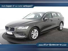 Volvo V60 - 2.0 B3 Momentum Geartronic *1ste Eigenaar*Leer*Navigatie*Carplay