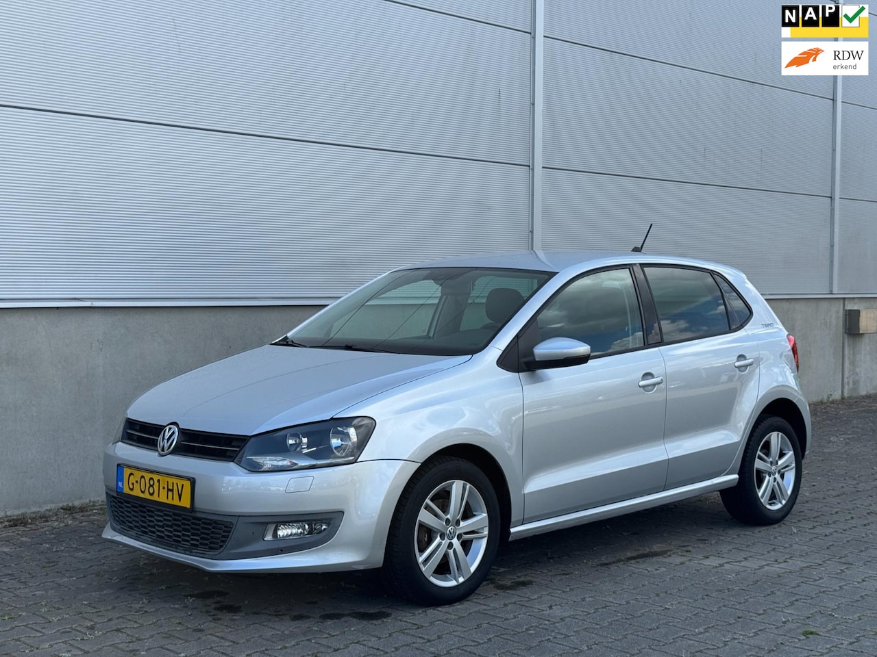 Volkswagen Polo - 1.2 TSI Comfortline CLIMA|NAVI|CRUISE|PDC|LM| - AutoWereld.nl