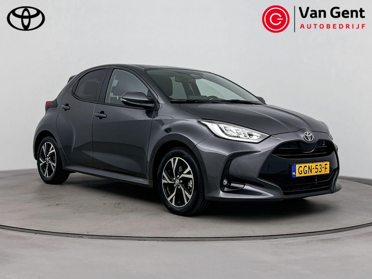 Toyota Yaris - 1.5 Hybrid 115 First Edition | Navigatie | Adaptive Cruise | Clima | Keyless | Apple Carpl - AutoWereld.nl