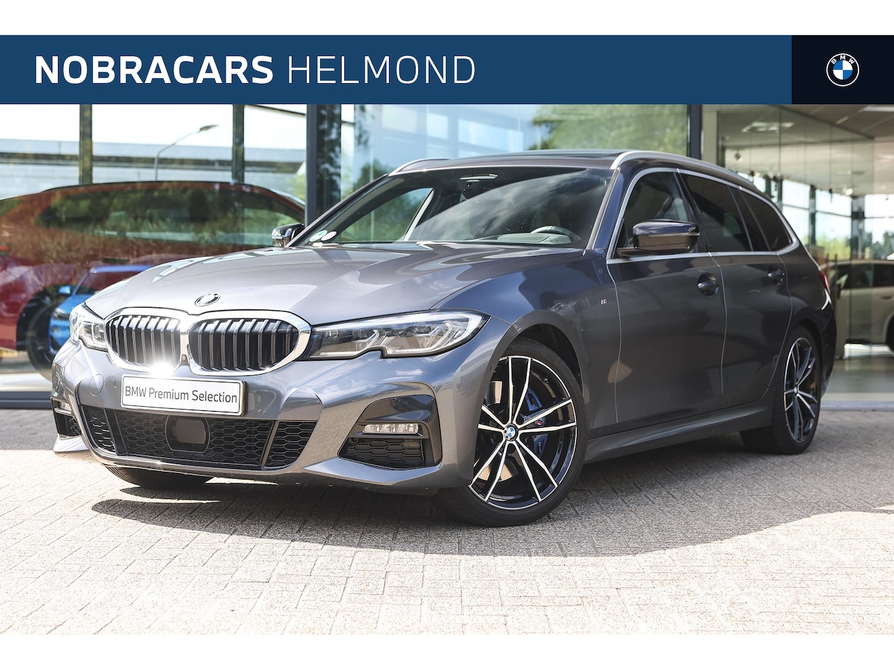BMW 3-serie Touring - 330i xDrive High Executive M Sport Automaat / Panoramadak / Trekhaak / Sportstoelen / M Ad - AutoWereld.nl
