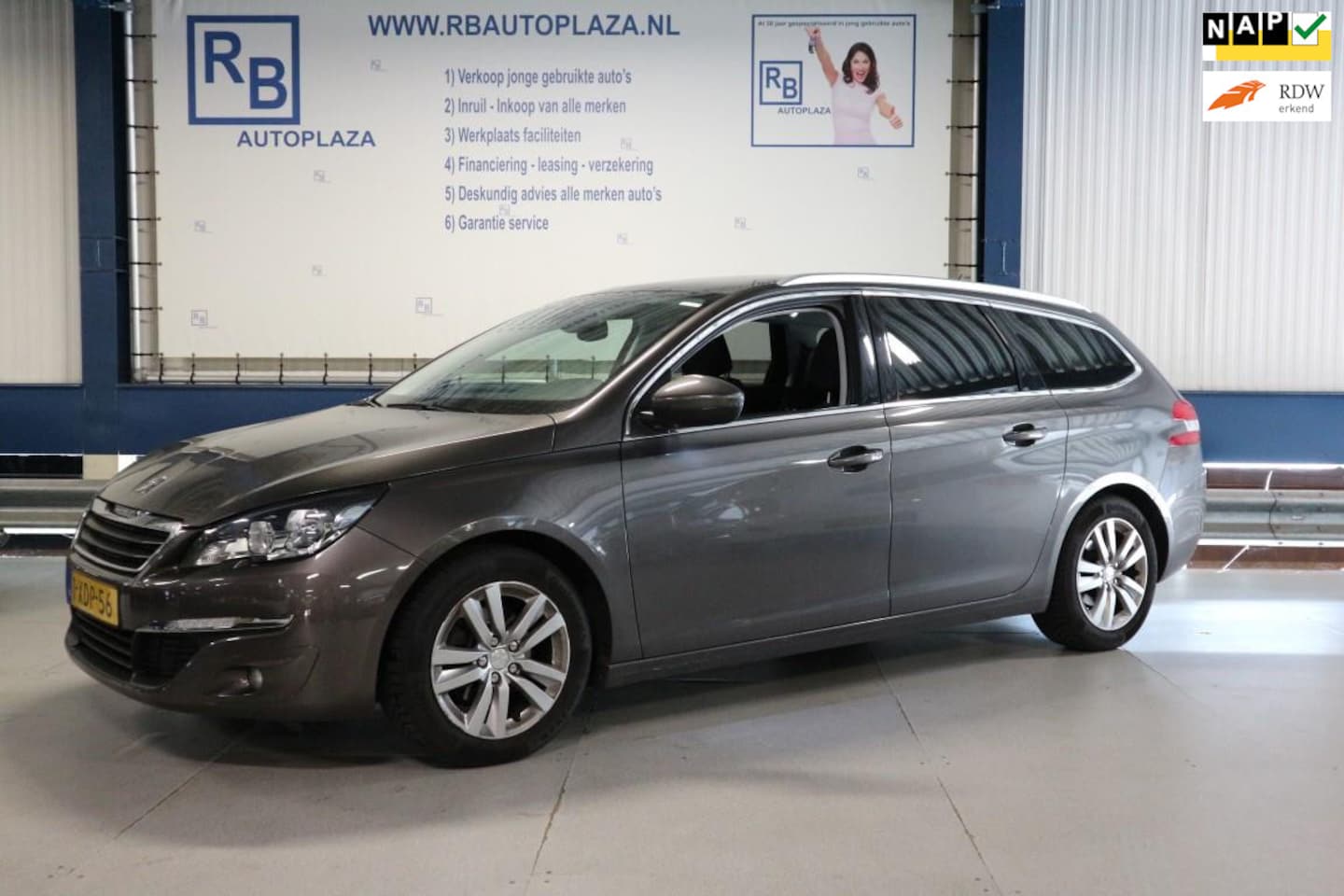 Peugeot 308 SW - 1.6 BlueHDI / PANO / APK 7 2026 ! ! - AutoWereld.nl