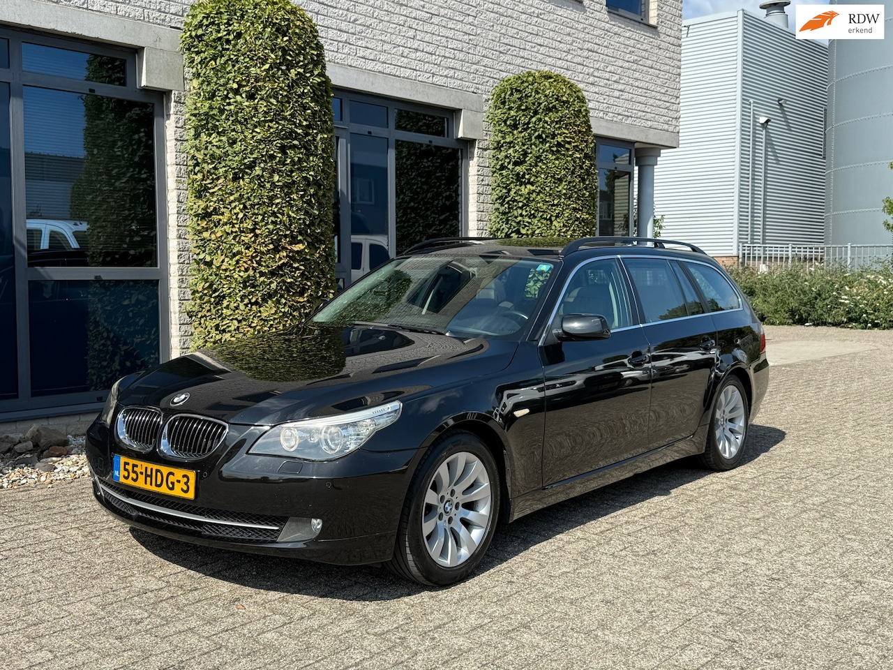 BMW 5-serie Touring - 525i Business Line | Keyless | - AutoWereld.nl