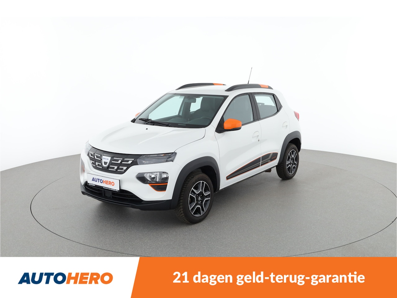 Dacia Spring - Comfort Plus (Orange Pack) 27 kWh l XN99335 l - AutoWereld.nl