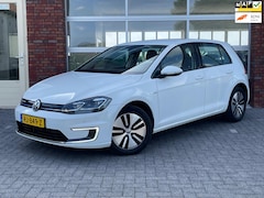Volkswagen e-Golf - E-Golf | SOH 95% | CarPlay | Adaptieve Cruise Control | Led | Parkeersensoren | Dodehoekde