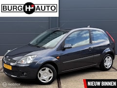 Ford Fiesta - 1.6-16V Ghia - AUTOMAAT - AIRCO - VERWARMDE VOORRUIT - EL. RAMEN + SPIEGELS - RADIO/CD - 2