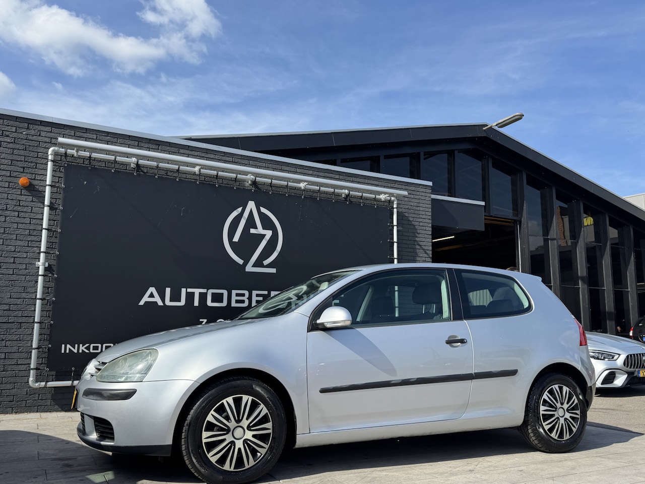 Volkswagen Golf - 1.6 FSI Trendline 1.6 FSI Trendline - AutoWereld.nl