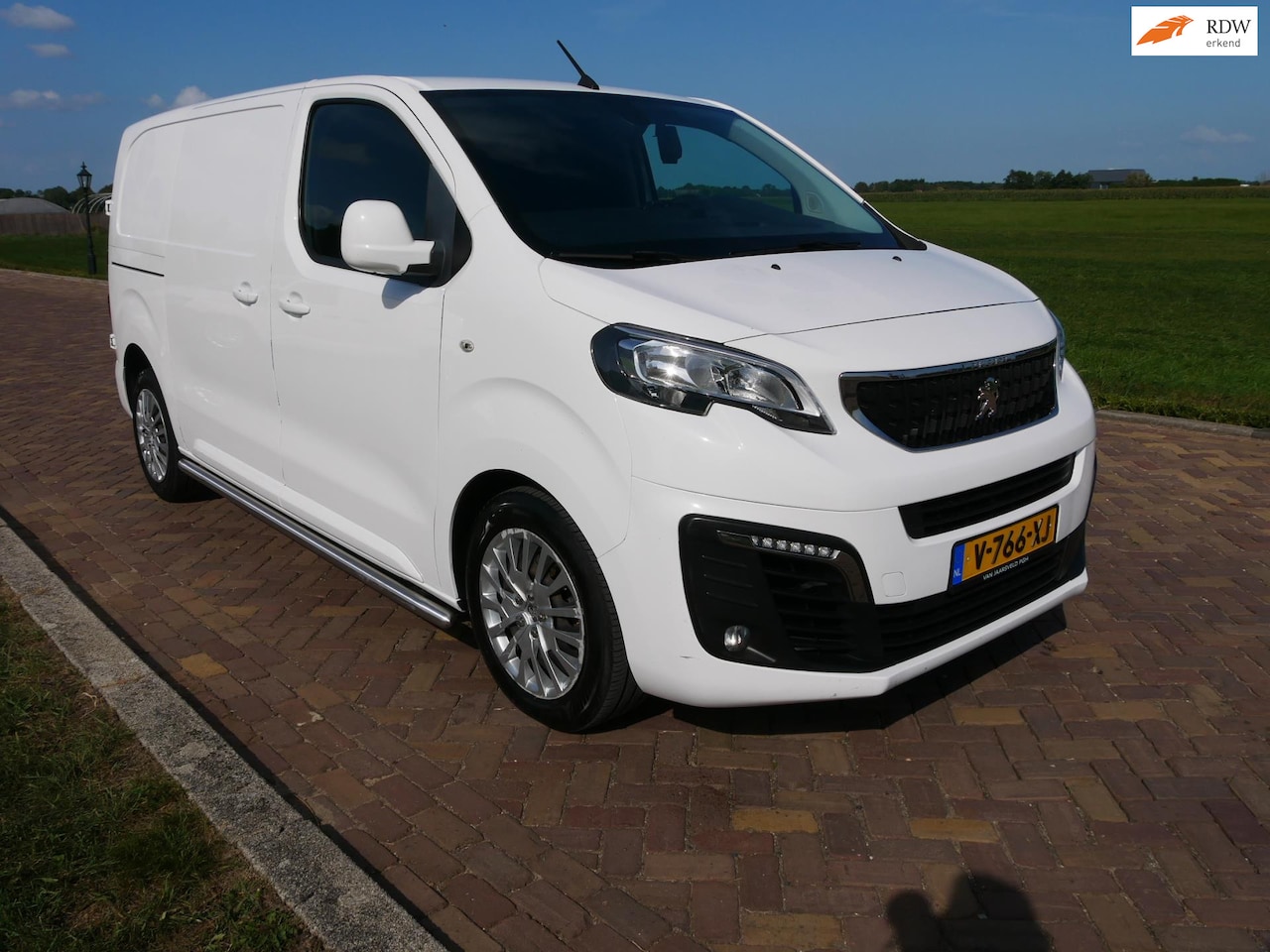 Peugeot Expert - 231S 2.0 BlueHDI 120 Premium ALL GRIP AC NAVI ** 7899 EX BTW ** - AutoWereld.nl