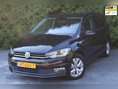 Volkswagen Touran - 1.6 TDI SCR Trendline 7-persoons 110PK | Trekhaak | Navigatie | Parkeersensoren | Climate