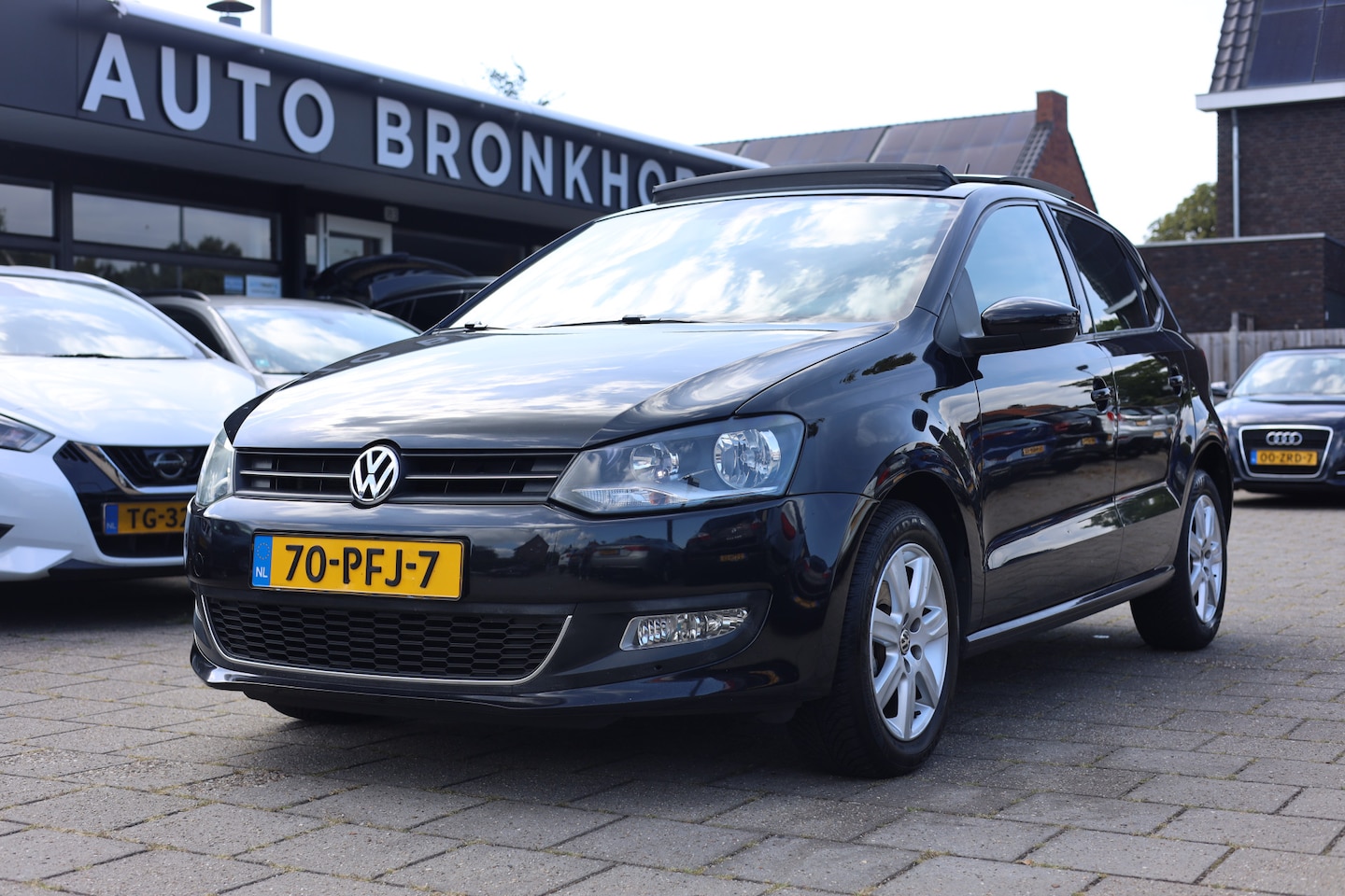 Volkswagen Polo - 1.2 TSI HIGHLINE | PANO | CLIMA | CRUISE | CAMERA - AutoWereld.nl