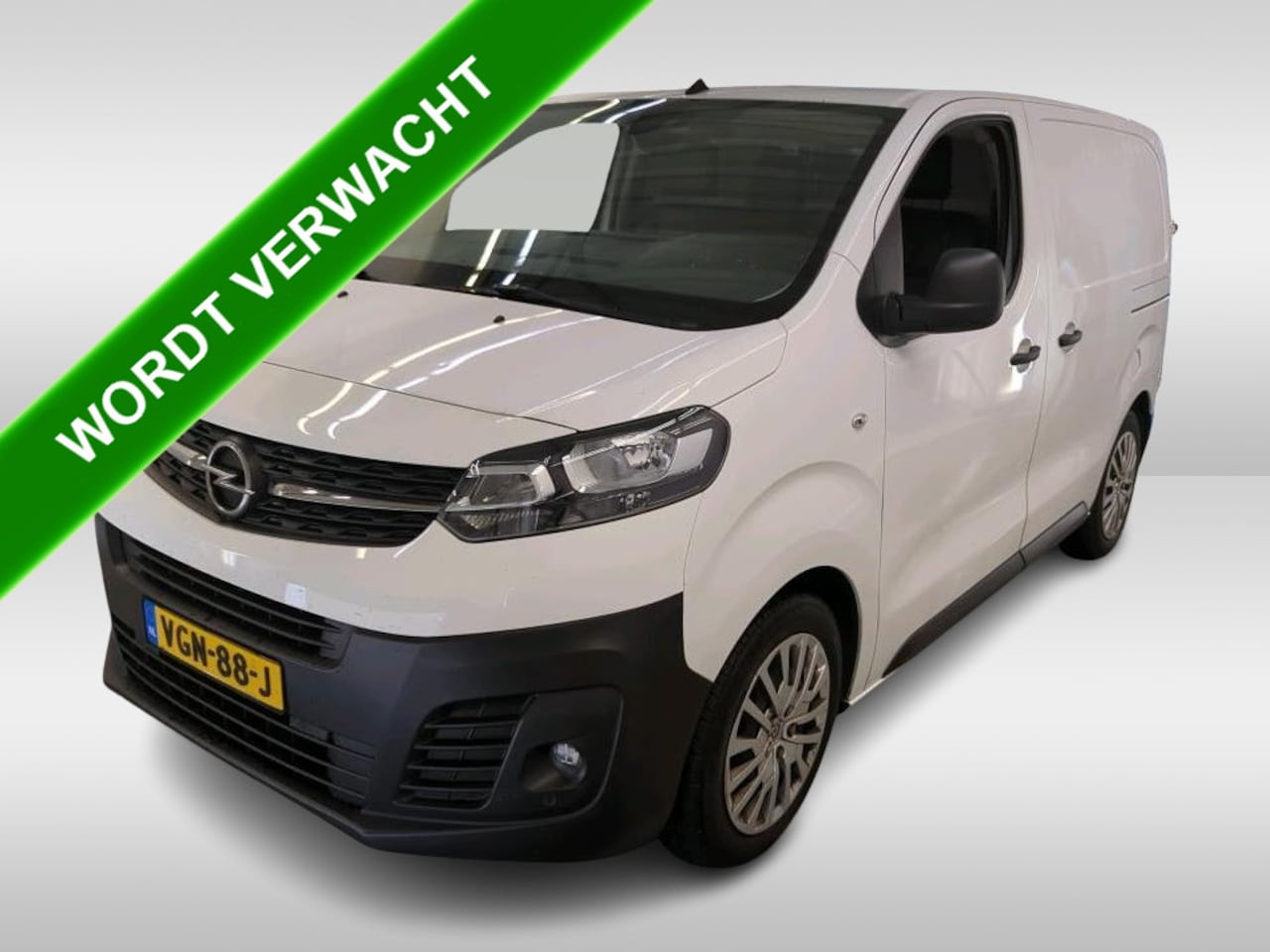 Opel Vivaro - 2.0 CDTI Automaat 3Pers. Edition / 2x Schuifdeur / Pdc.+Camera / Navigatie / Airco / - AutoWereld.nl