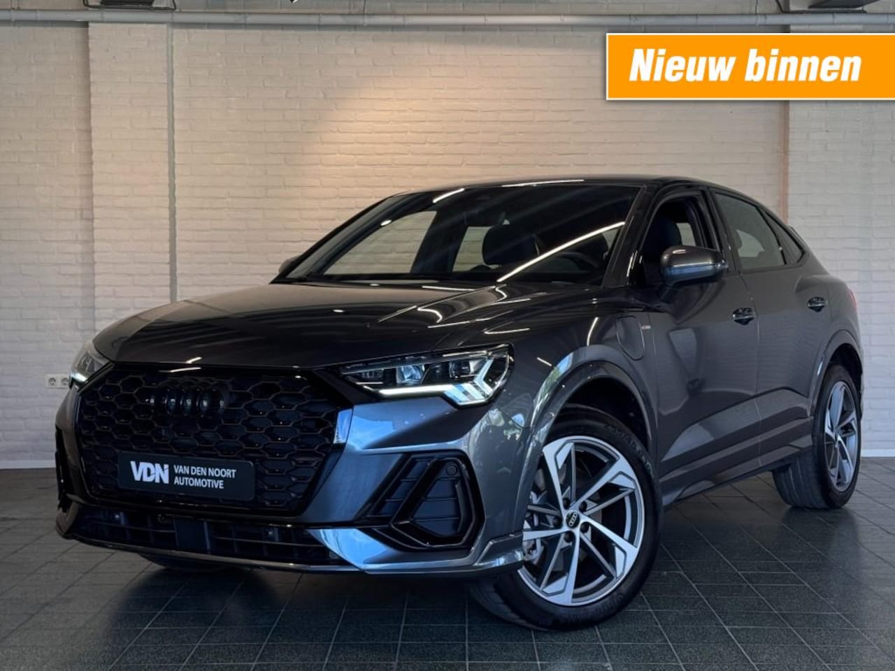 Audi Q3 Sportback - 45 TFSIe S-Line Black Edition Stoelv Dodehoek Navi 19'' - AutoWereld.nl