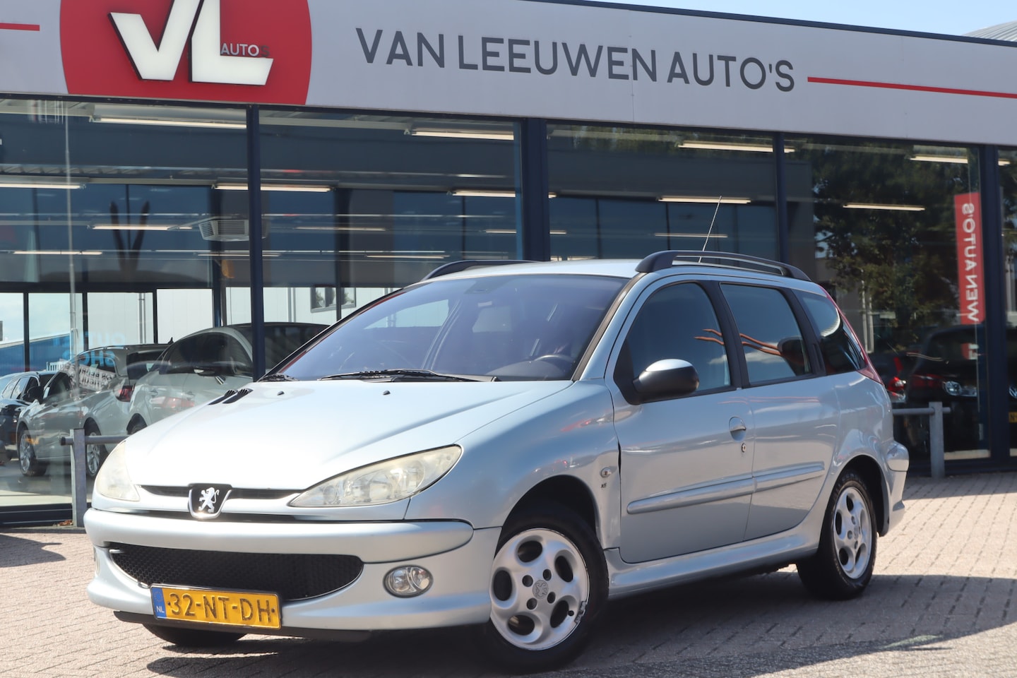 Peugeot 206 SW - 1.6-16V XS JBL | Nieuw Binnen! | Clima | APK 09-2026 | Inruilkoopje - AutoWereld.nl
