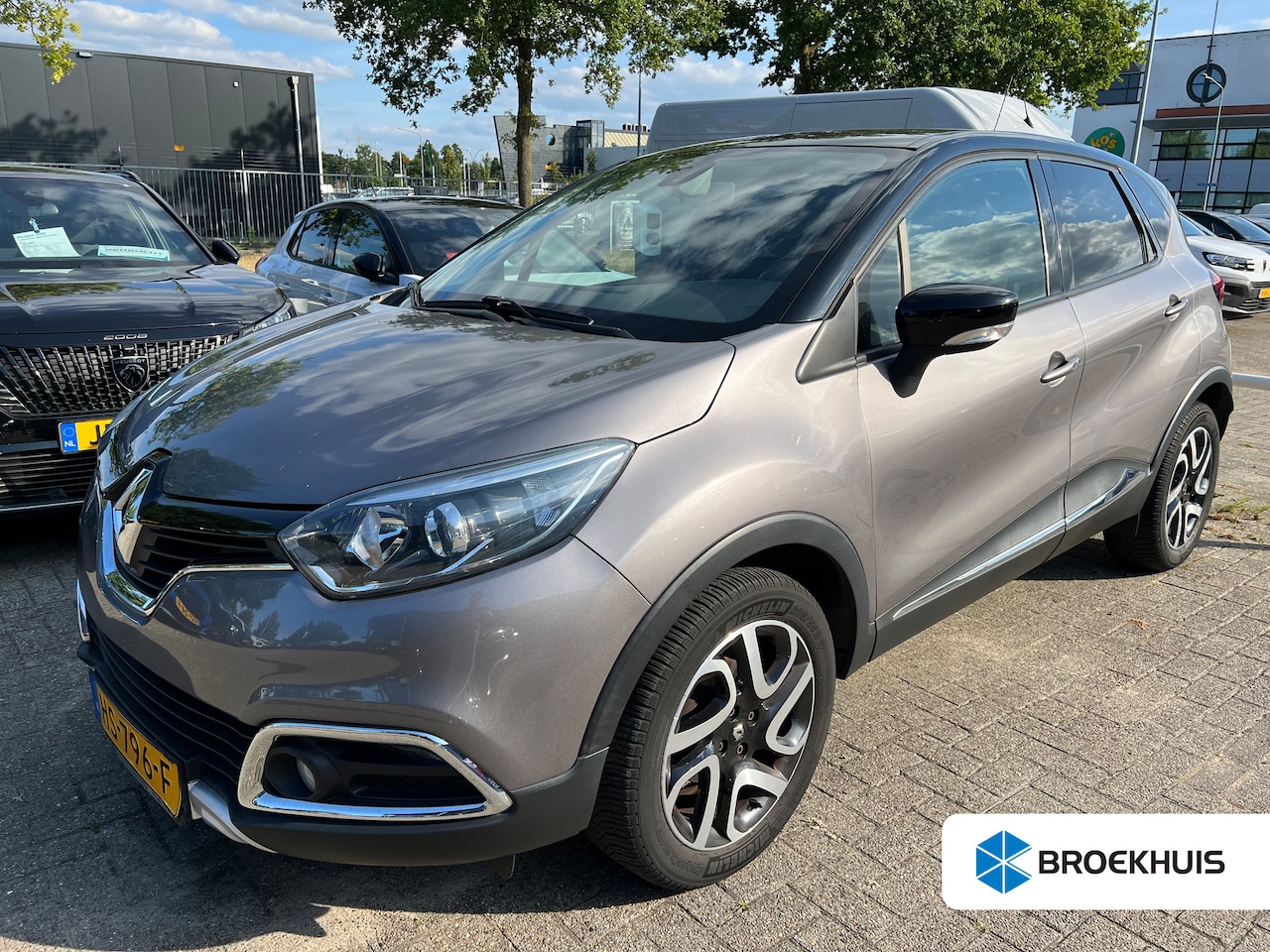Renault Captur - 0.9 TCe 90PK Xmod | Navi | Clima | Cruise | Camera | Parkeersensoren | Leder | Stoelverwar - AutoWereld.nl