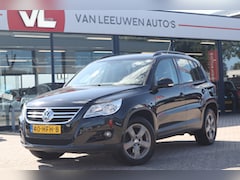 Volkswagen Tiguan - 1.4 TSI Comfort&Design 4Motion | Sensoren | Trekhaak | Clima