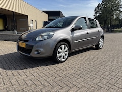 Renault Clio - 1.2 TCe Night & Day 5 Deurs [ navi, ecc, cruise, lmv ]