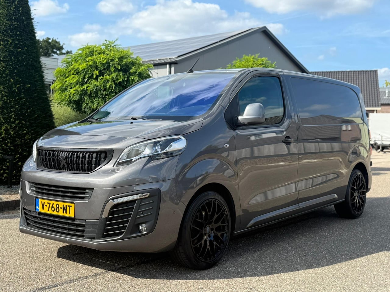 Peugeot Expert - 227S 2.0 BlueHDI 180 Premium Pack 2018 Aut Navi/Lmv - AutoWereld.nl