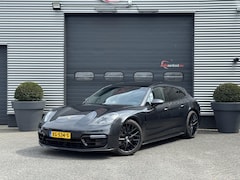 Porsche Panamera Sport Turismo - 2.9 4 E-Hybrid Sport Chrono | Panoramadak | Camera | Bose | 21 Inch Lichtmetalen Velgen |