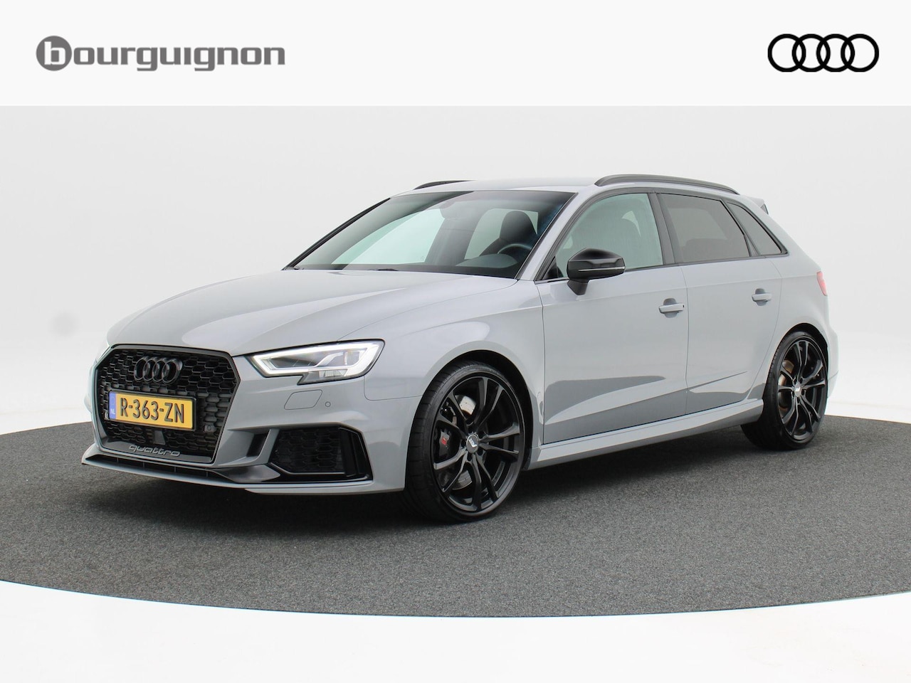 Audi RS3 - Sportback 2.5 TFSi 400 Pk quattro | Matrix LED | Trekhaak | Nappa Leder | Bull-X Sportuitl - AutoWereld.nl