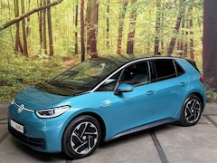 Volkswagen ID.3 - Pro 58 kWh Full Electric Warmtepomp Matrix LED Head Up Elektr. stoelen Navi Camera
