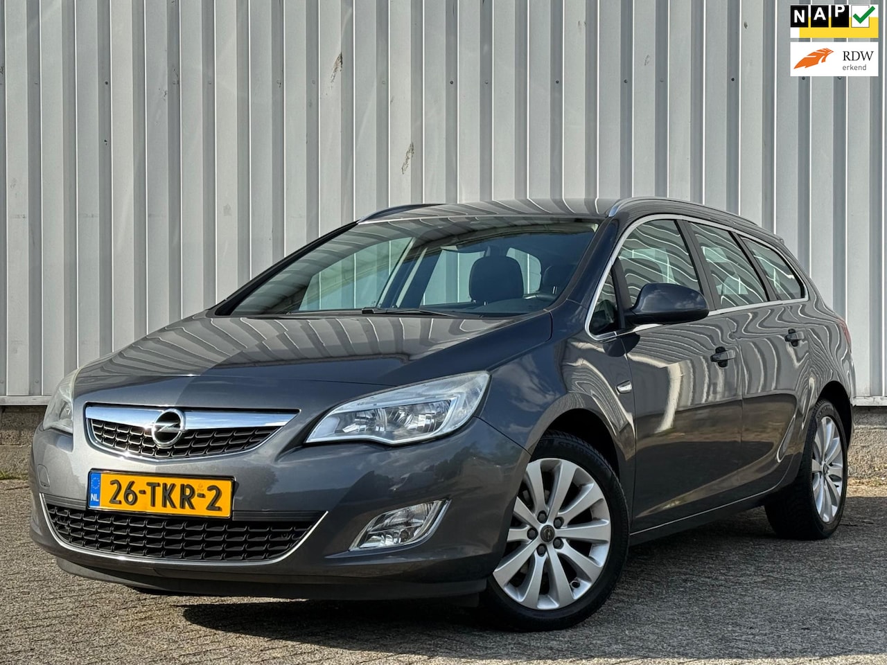 Opel Astra Sports Tourer - 1.4 Turbo Cosmo 2e Eigenaar,Trekhaak,Climate,Navi,Camera,Cruise,LMV,PDC,Apk tot 05-03-2026 - AutoWereld.nl