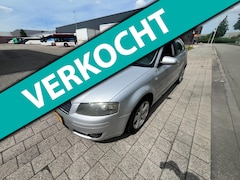 Audi A3 - 1.6 Attraction, Apk, Nap, STUURBECHRACHTIGING DEFECT, Inruil mogelijk