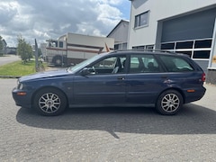Volvo V40 - 1.8 Europa AUTOMAAT AIRCO