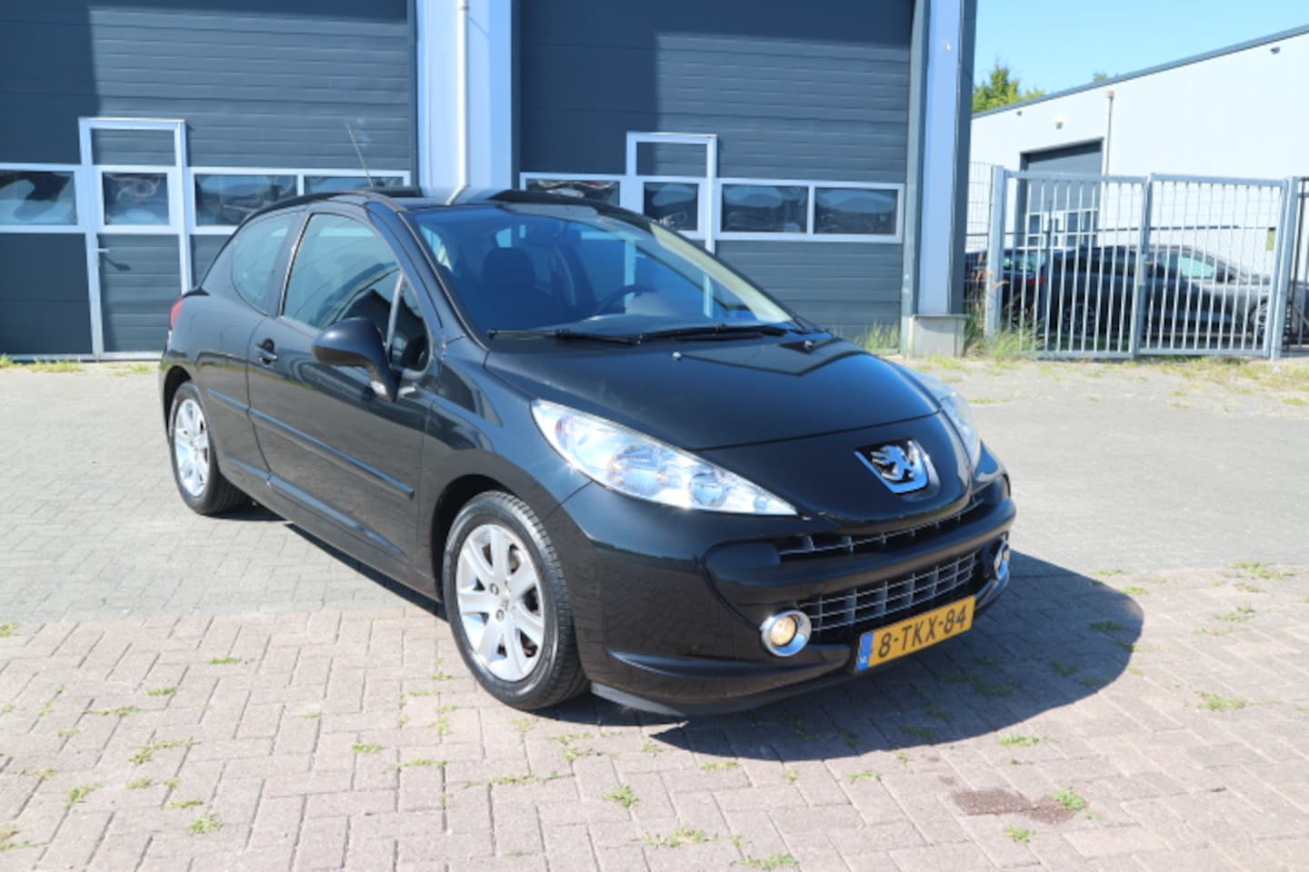 Peugeot 207 - 1.6-16V XS 1.6-16V XS - AutoWereld.nl
