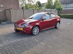 Alfa Romeo Giulietta - 1.6 JTDm Distinctive