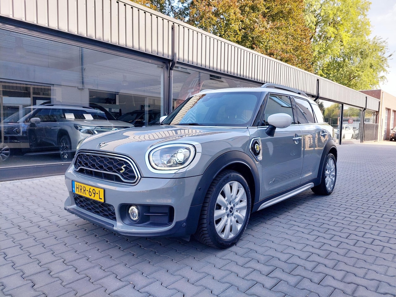 MINI Countryman - 1.5 Cooper S ALL4 Chili Navi Telefoon Clima Cruise Achteruitrij camera - AutoWereld.nl