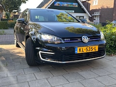 Volkswagen Golf - 1.4 TSI GTE