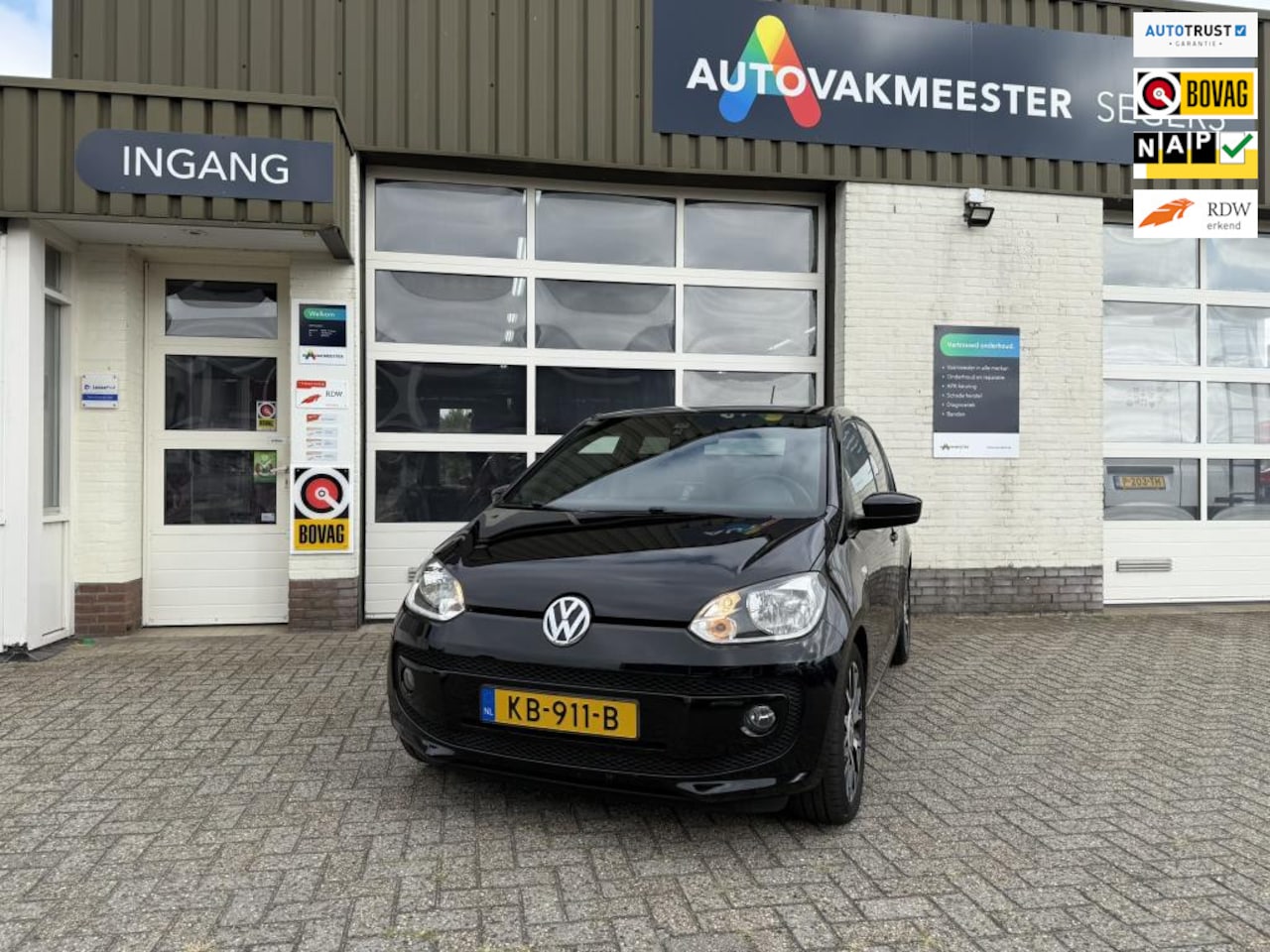 Volkswagen Up! - 1.0 high up! BlueMotion|NAP|Cruise|Navi| - AutoWereld.nl