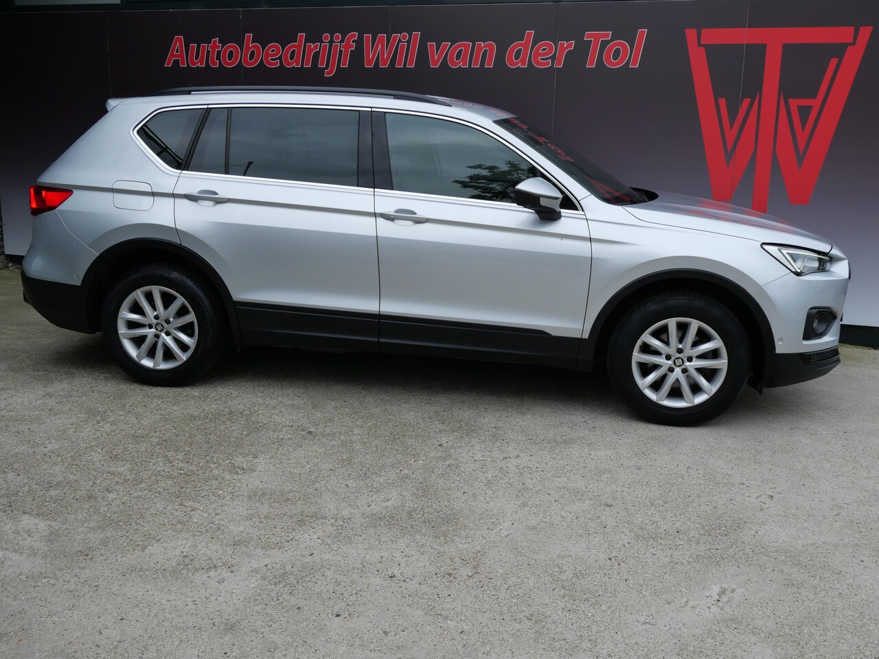SEAT Tarraco - 1.5 TSI STYLE BUSINESS INTENSE | AUTOMAAT | KEYLESS | CARPLAY | LED | ALL-IN!! - AutoWereld.nl