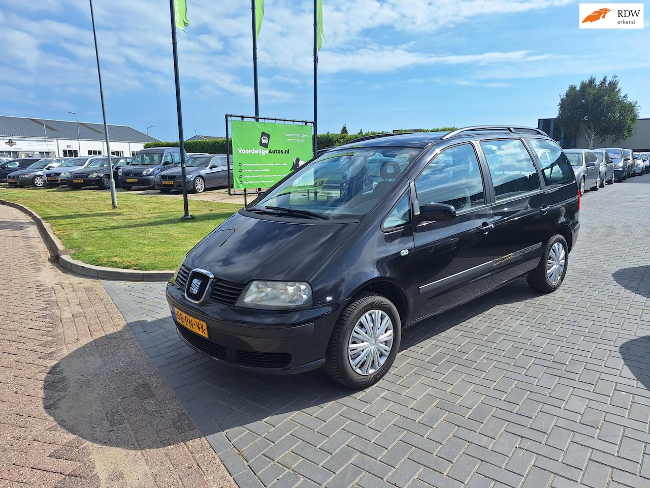 SEAT Alhambra - 2.0 Stella / 7- persoons / APK april 2026 - AutoWereld.nl