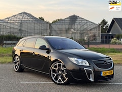 Opel Insignia Sports Tourer - 2.8 T OPC 4x4 325 PK Navi | Xenon | Recaro | Cruise | PDC | Trekhaak