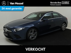 Mercedes-Benz A-klasse - 180 AMG Line / Stoelverwarming / Achteruitrijcamera / Panorama-schuifdak