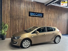 Opel Astra - 1.4 Turbo Cosmo Airco, Navigatie, PDC
